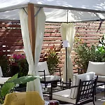 Krino' Cafe 3* 아우구스타